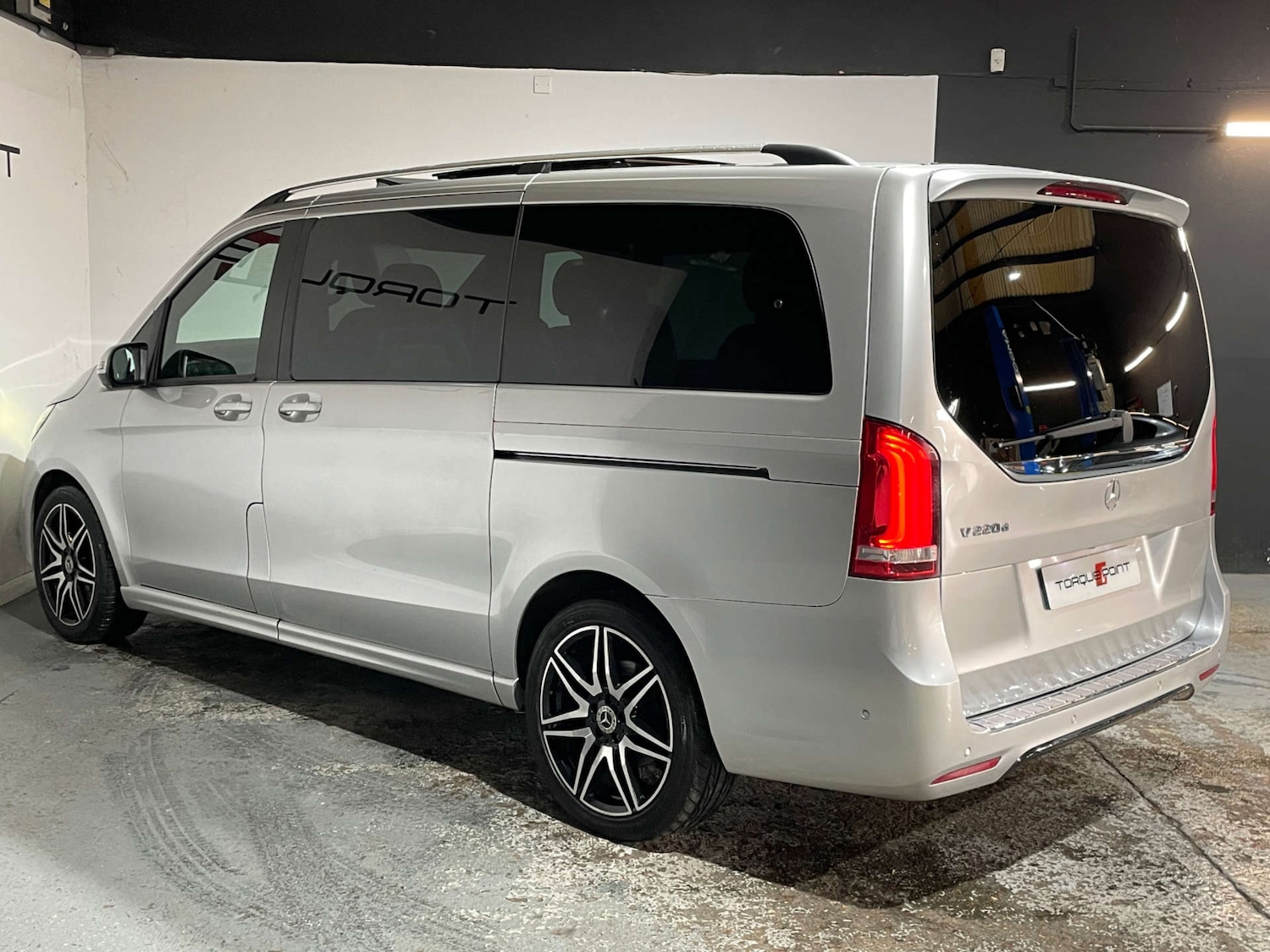 Used Mercedes-Benz V-Class 2019 for sale - 76174343: Photo 9