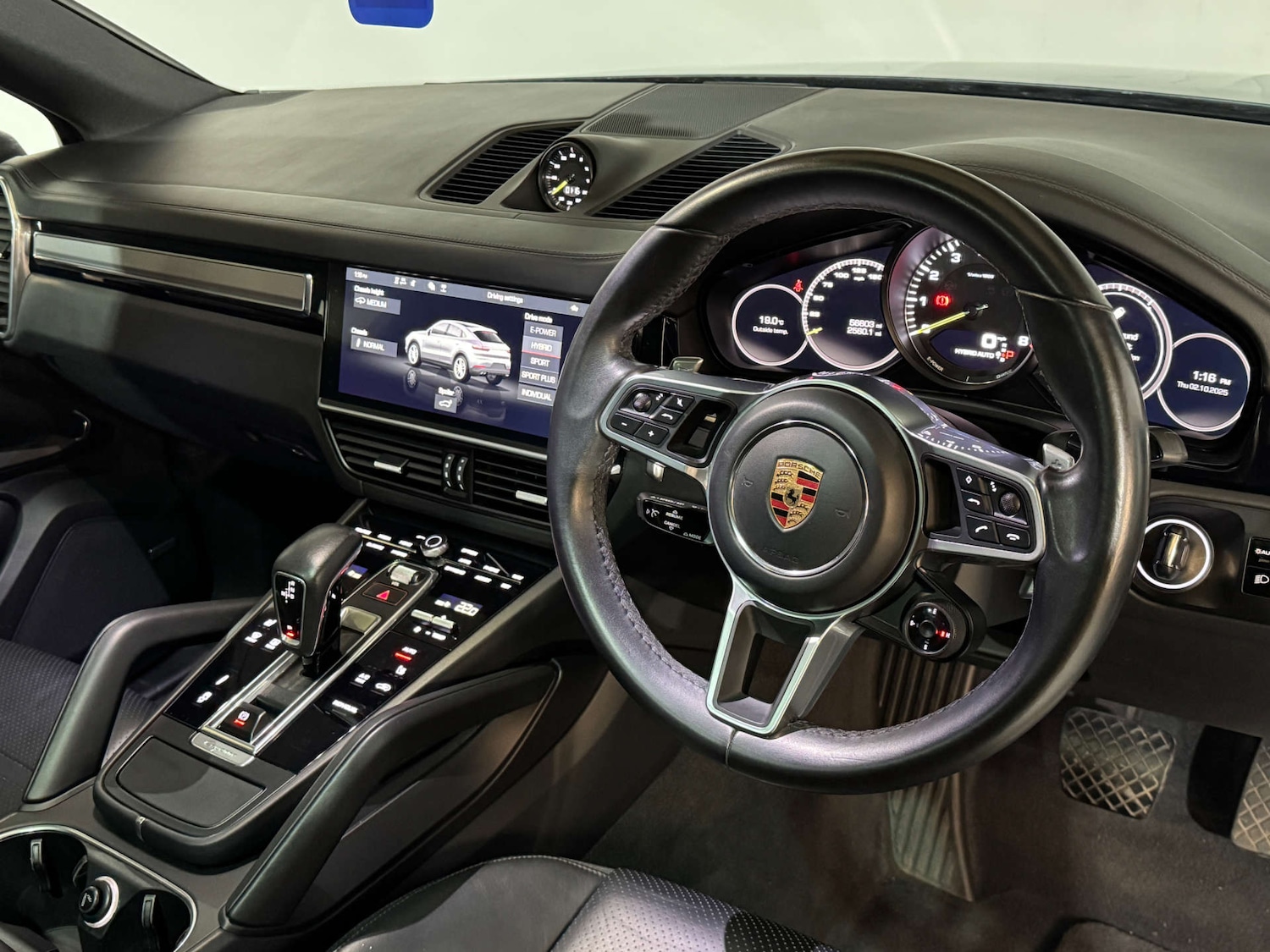 Used Porsche Cayenne 2020 for sale - 76144431: Photo 2