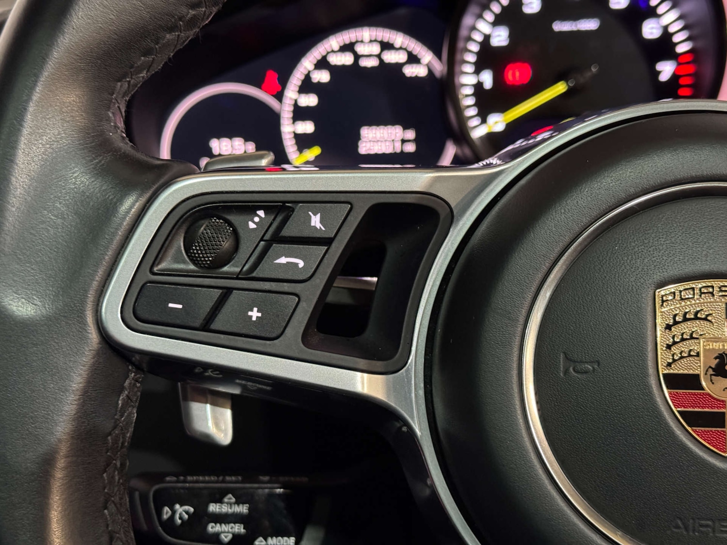 Used Porsche Cayenne 2020 for sale - 76144431: Photo 31