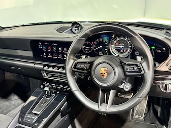 Used Porsche 911 2021 for sale - 75239380: Photo