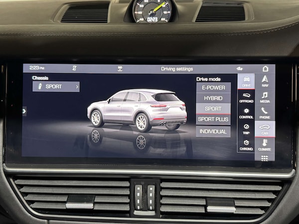 Used Porsche Cayenne 2020 for sale - 75663146: Photo 13