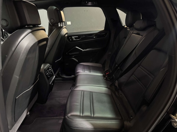 Used Porsche Cayenne 2020 for sale - 75663146: Photo 21