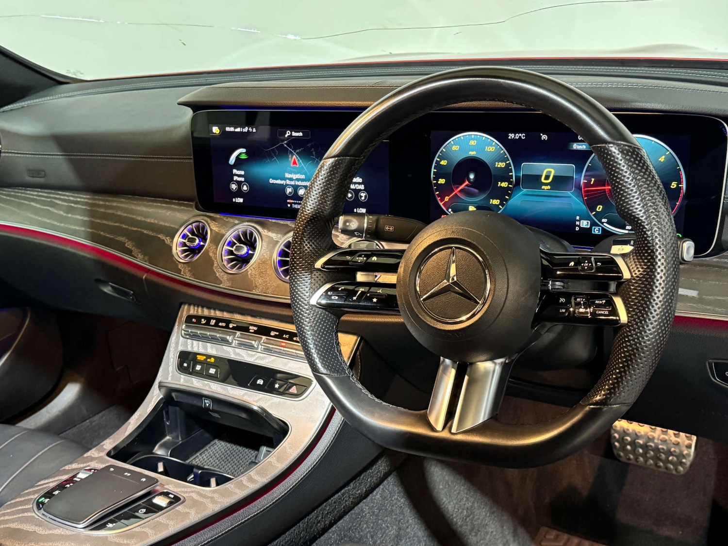 Used Mercedes-Benz E Class 2021 for sale - 76278102: Photo 2