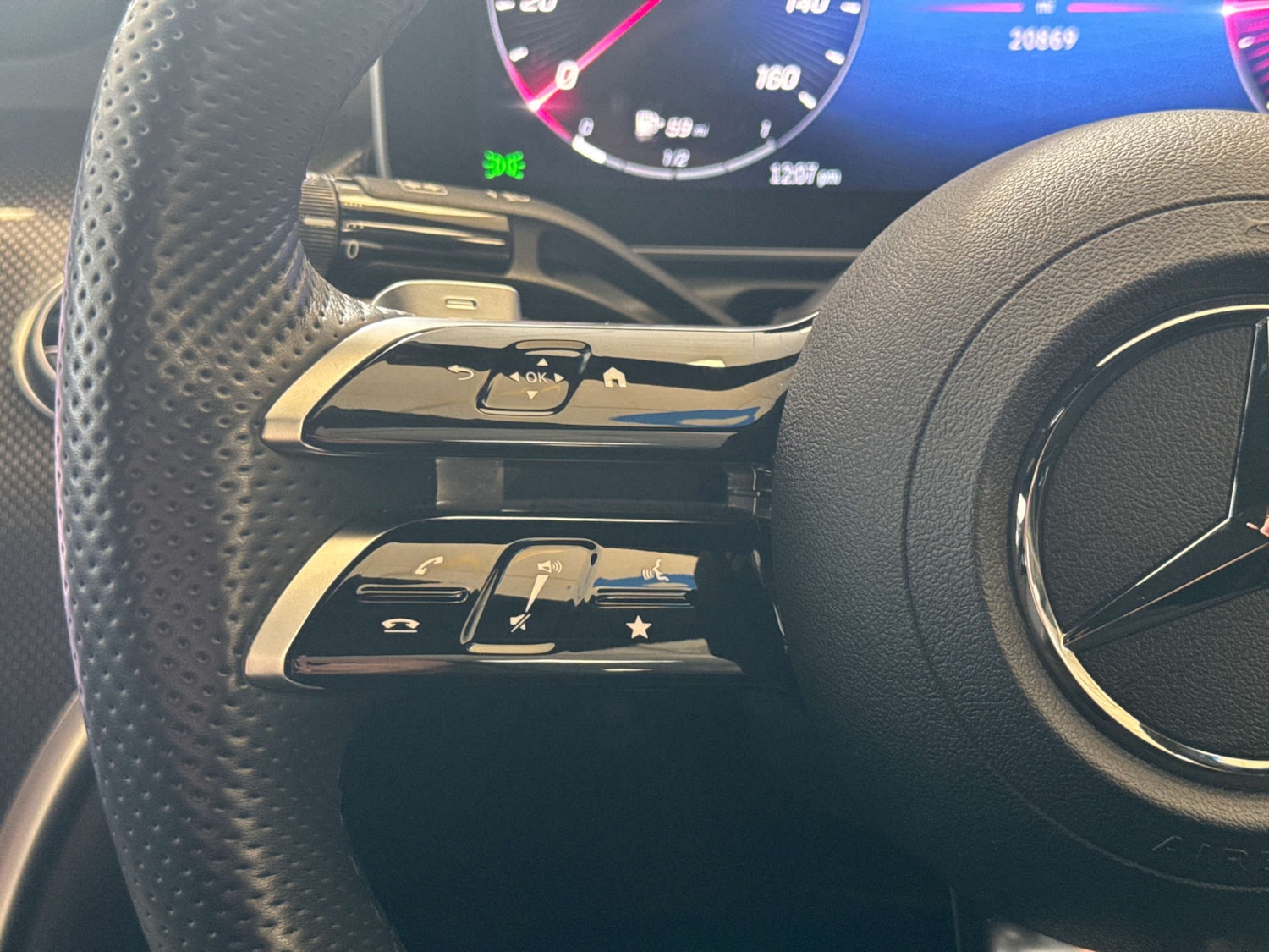 Used Mercedes-Benz C Class 2023 for sale - 76640018: Photo 22