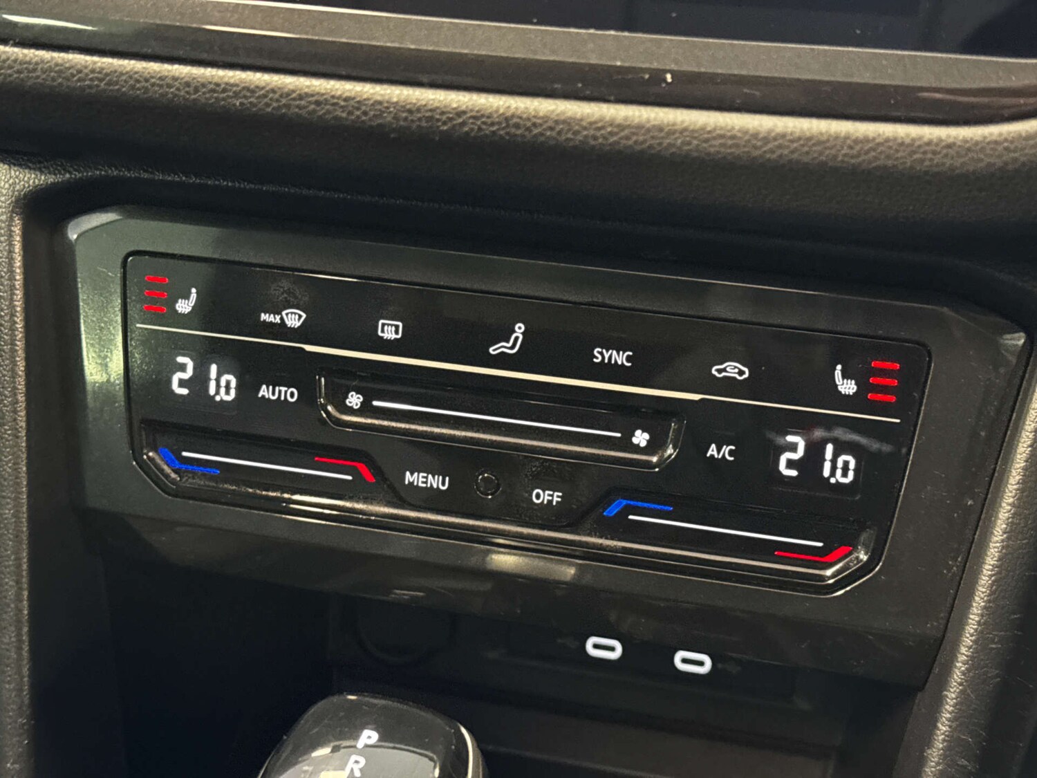 Used Volkswagen Tiguan 2021 for sale - 78140421: Photo 21