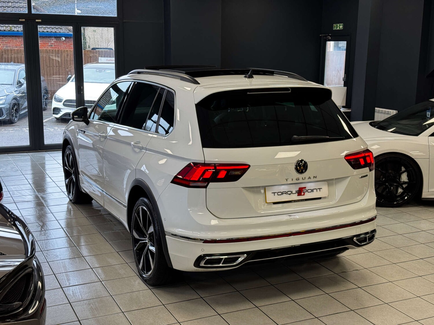 Used Volkswagen Tiguan 2021 for sale - 78140421: Photo 36