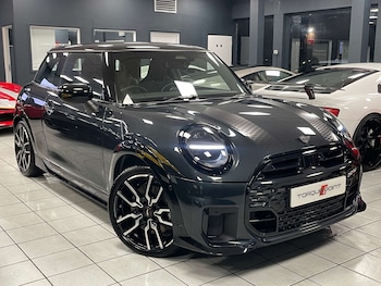 Used MINI Cooper 2024 for sale - 76666275: Photo