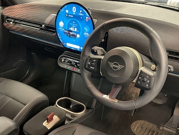 Used MINI Cooper 2024 for sale - 76666275: Photo