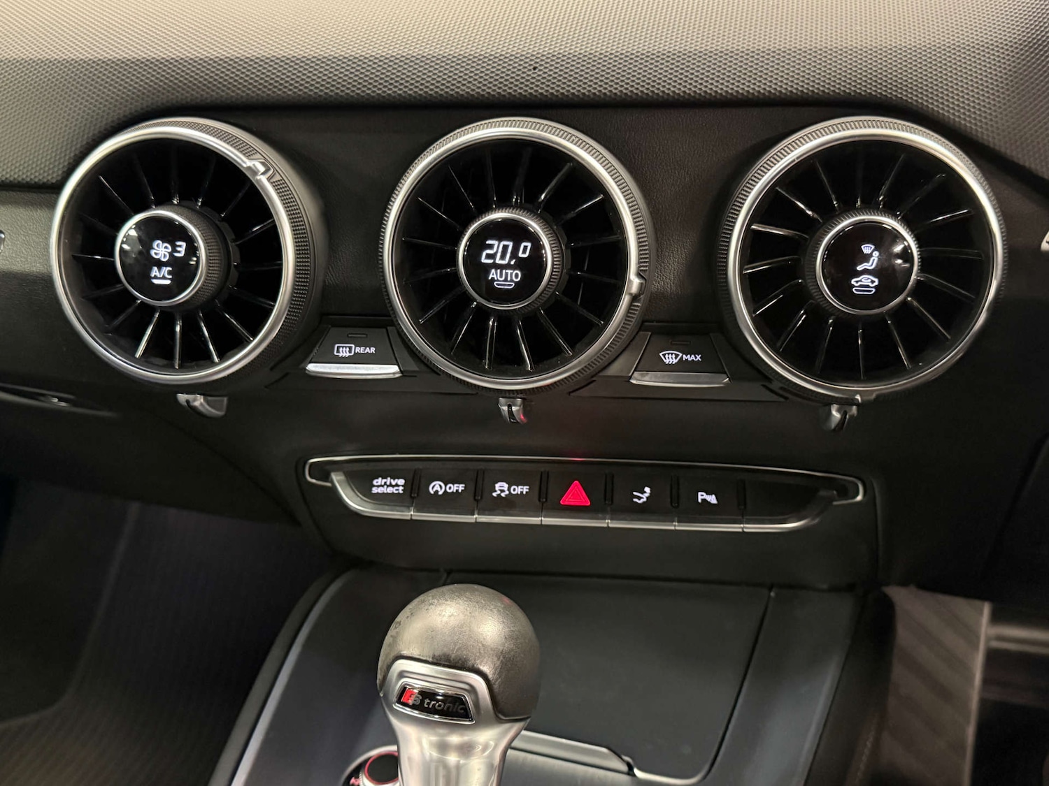 Used Audi TT 2017 for sale - 76934890: Photo 23