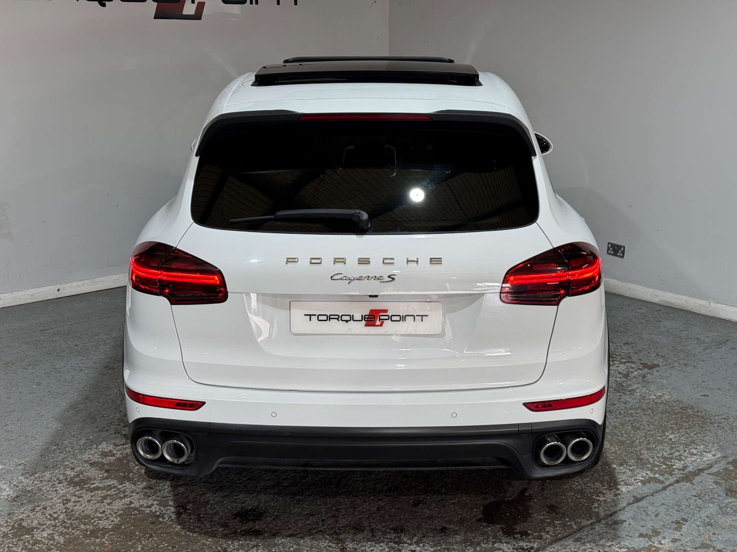 Used Porsche Cayenne 2015 for sale - 76601569: Photo 32