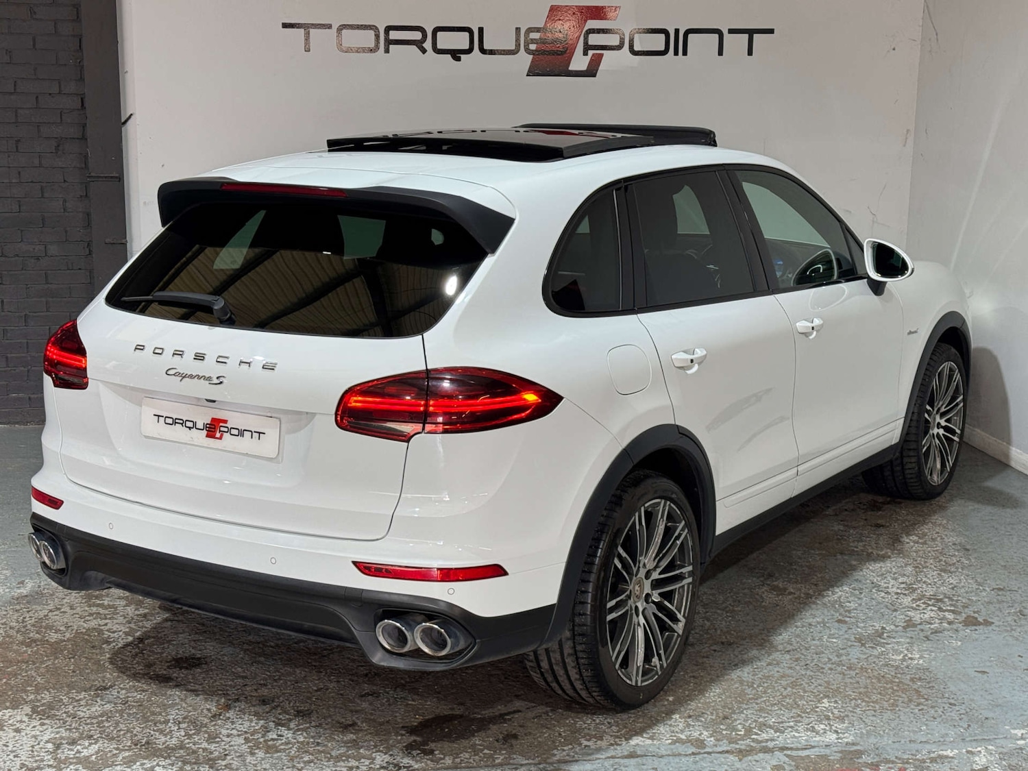 Used Porsche Cayenne 2015 for sale - 76601569: Photo 34