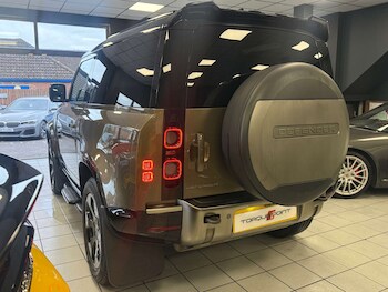 Used Land Rover Defender 2021 for sale - 78840077: Photo