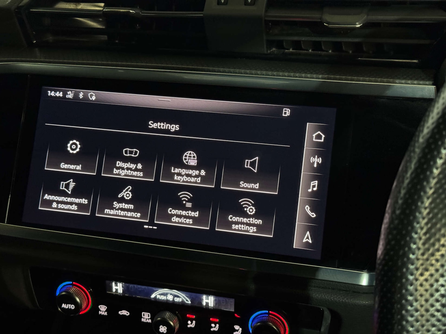 Used Audi Q3 2020 for sale - 76601650: Photo 23