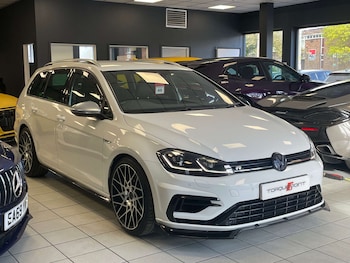 Used Volkswagen Golf 2019 for sale - 78213112: Photo