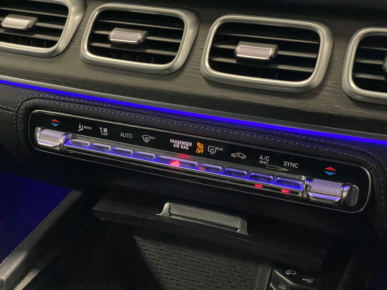 Used Mercedes-Benz GLE 2021 for sale - 77227835: Photo 20