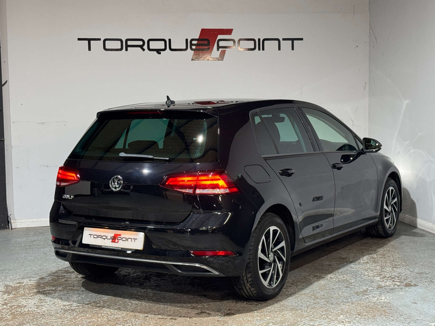 Used Volkswagen Golf 2019 for sale - 76314081: Photo 3