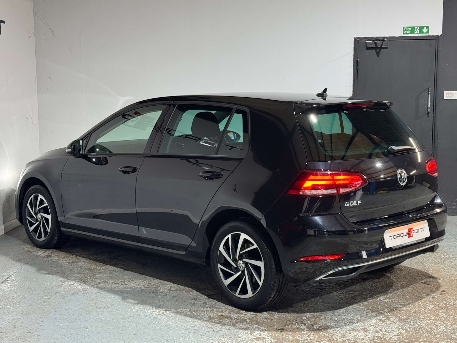 Used Volkswagen Golf 2019 for sale - 76314081: Photo 9