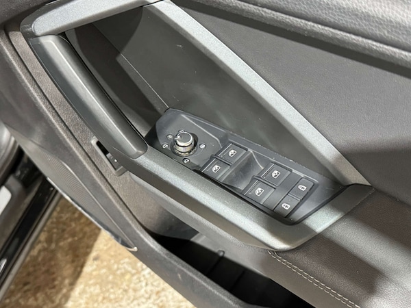 Used Audi Q3 2020 for sale - 75210159: Photo 25