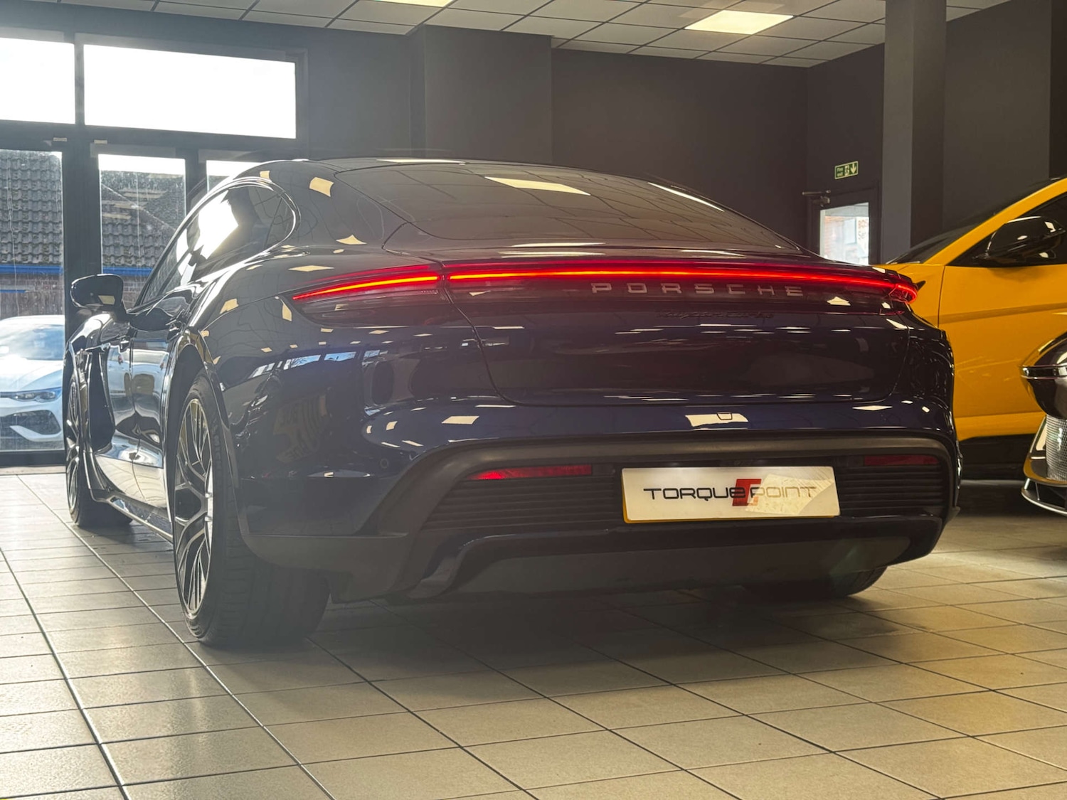 Used Porsche Taycan 2020 for sale - 77227834: Photo 31