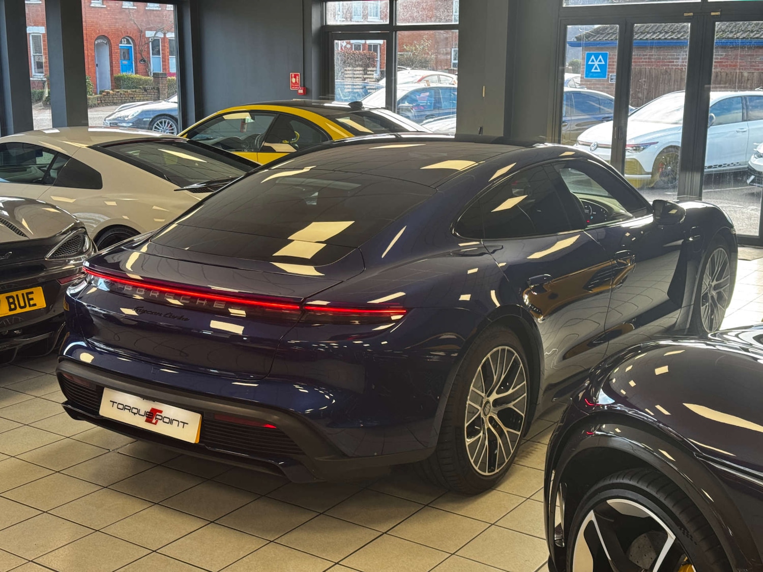 Used Porsche Taycan 2020 for sale - 77227834: Photo 7