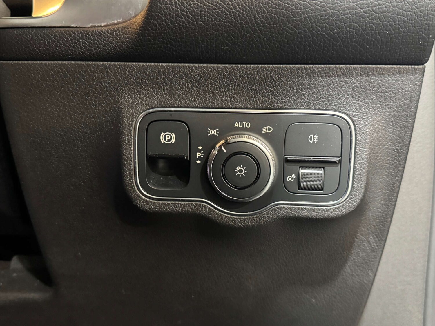 Used Mercedes-Benz GLB 2021 for sale - 76278091: Photo 28