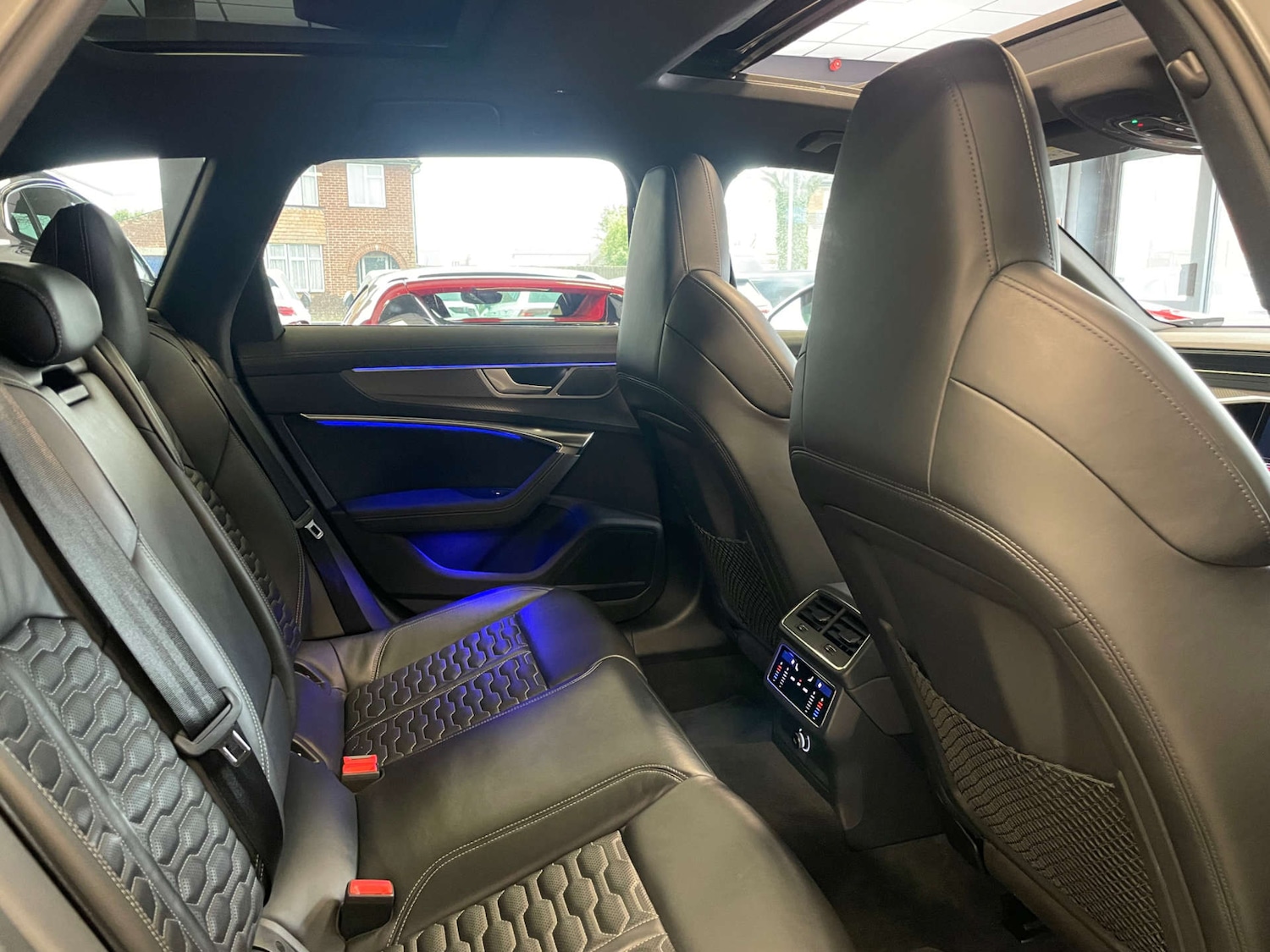 Used Audi RS6 2020 for sale - 78016439: Photo 16