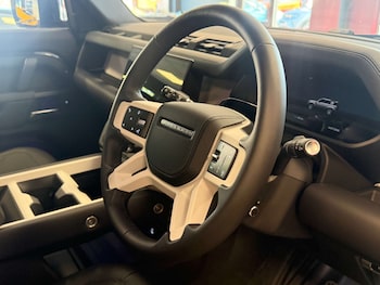 Used Land Rover Defender 2026 for sale - 79238237: Photo