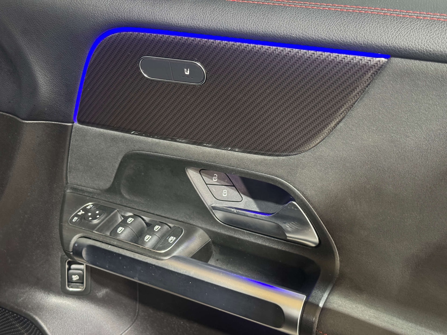 Used Mercedes-Benz GLB 2020 for sale - 76367324: Photo 27