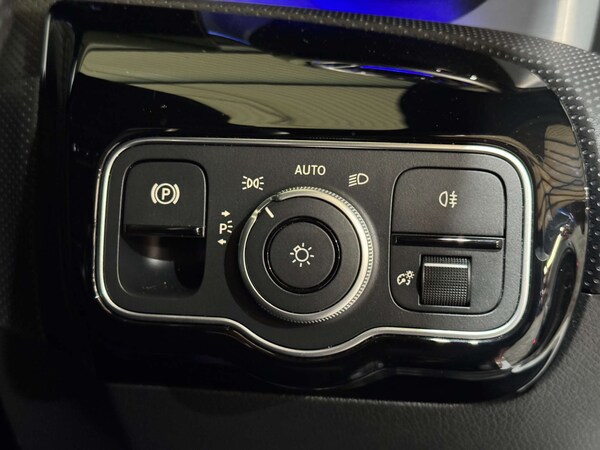 Used Mercedes-Benz CLA 2023 for sale - 76206186: Photo 34