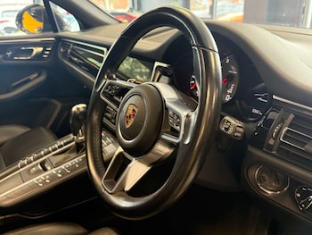 Used Porsche Macan 2019 for sale - 79305725: Photo