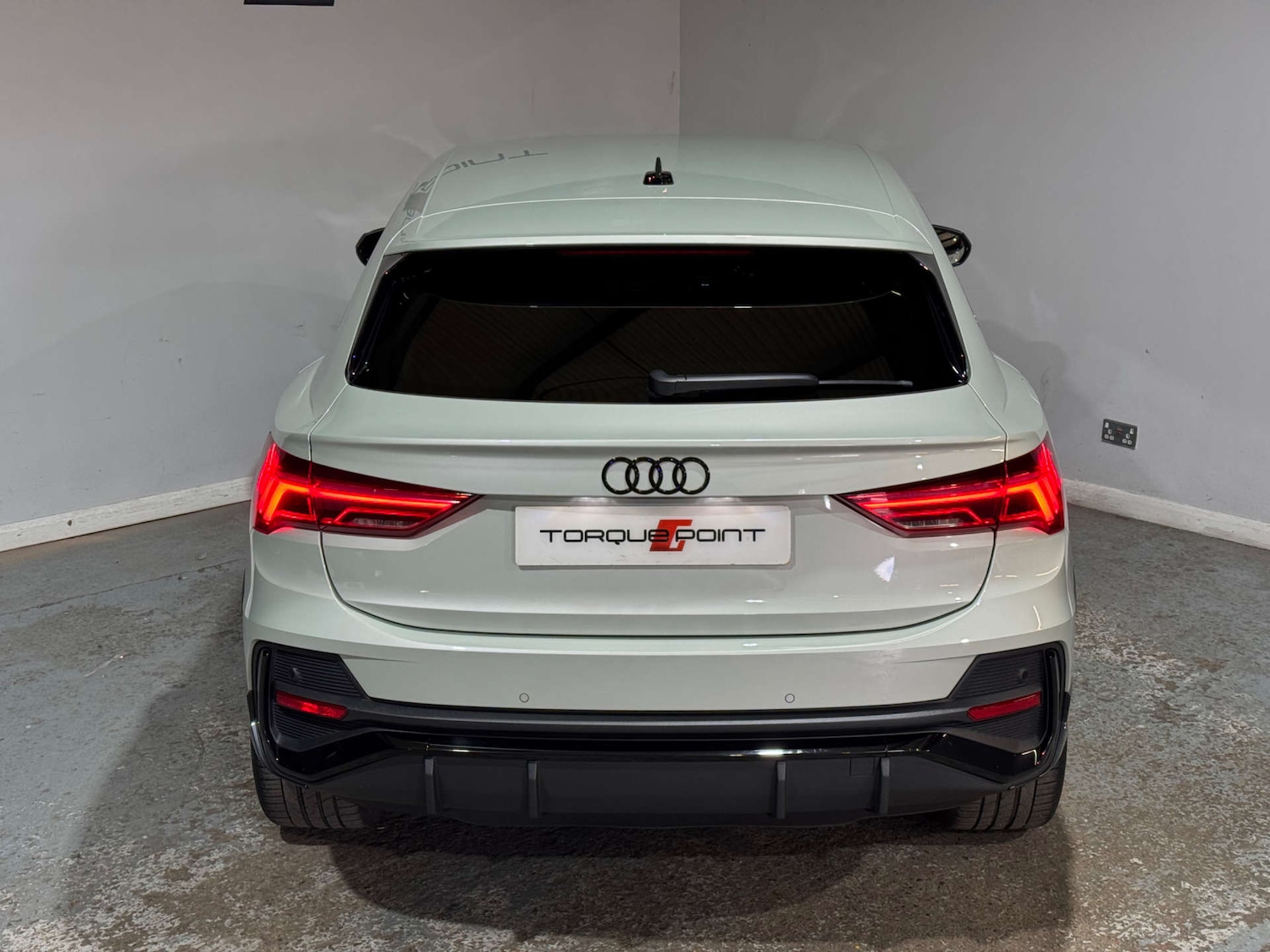 Used Audi Q3 2021 for sale - 76280351: Photo 31