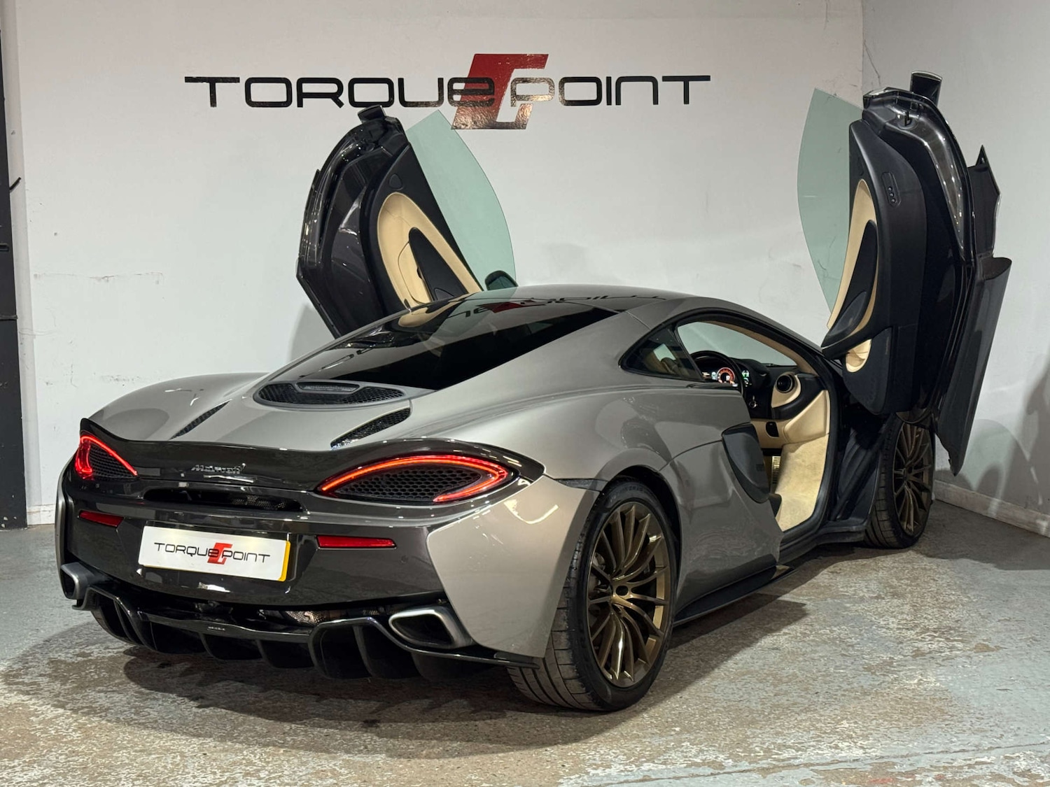 Used McLaren 570GT 2017 for sale - 76601526: Photo 11