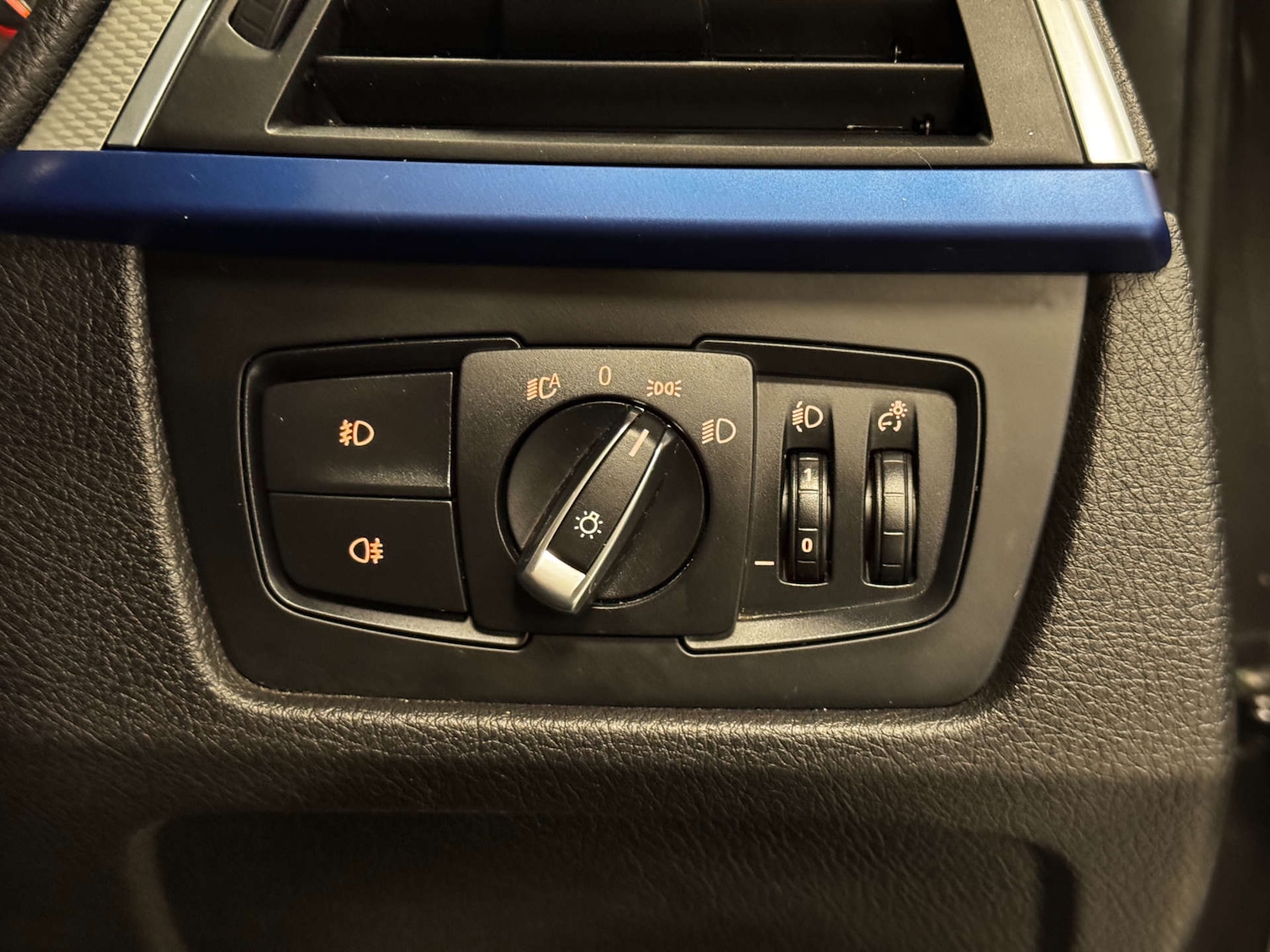 Used BMW 3 Series 2015 for sale - 77264720: Photo 22