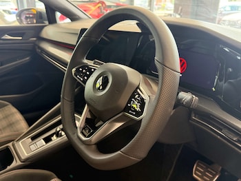 Used Volkswagen Golf 2020 for sale - 78400698: Photo