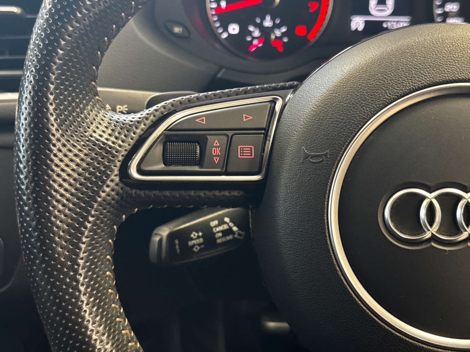 Used Audi Q3 2018 for sale - 77548583: Photo 24