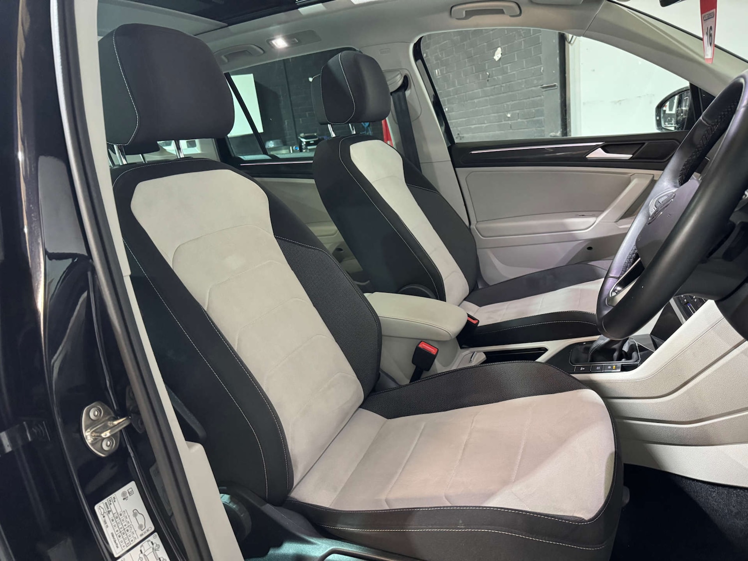 Used Volkswagen Tiguan 2021 for sale - 76278073: Photo 12