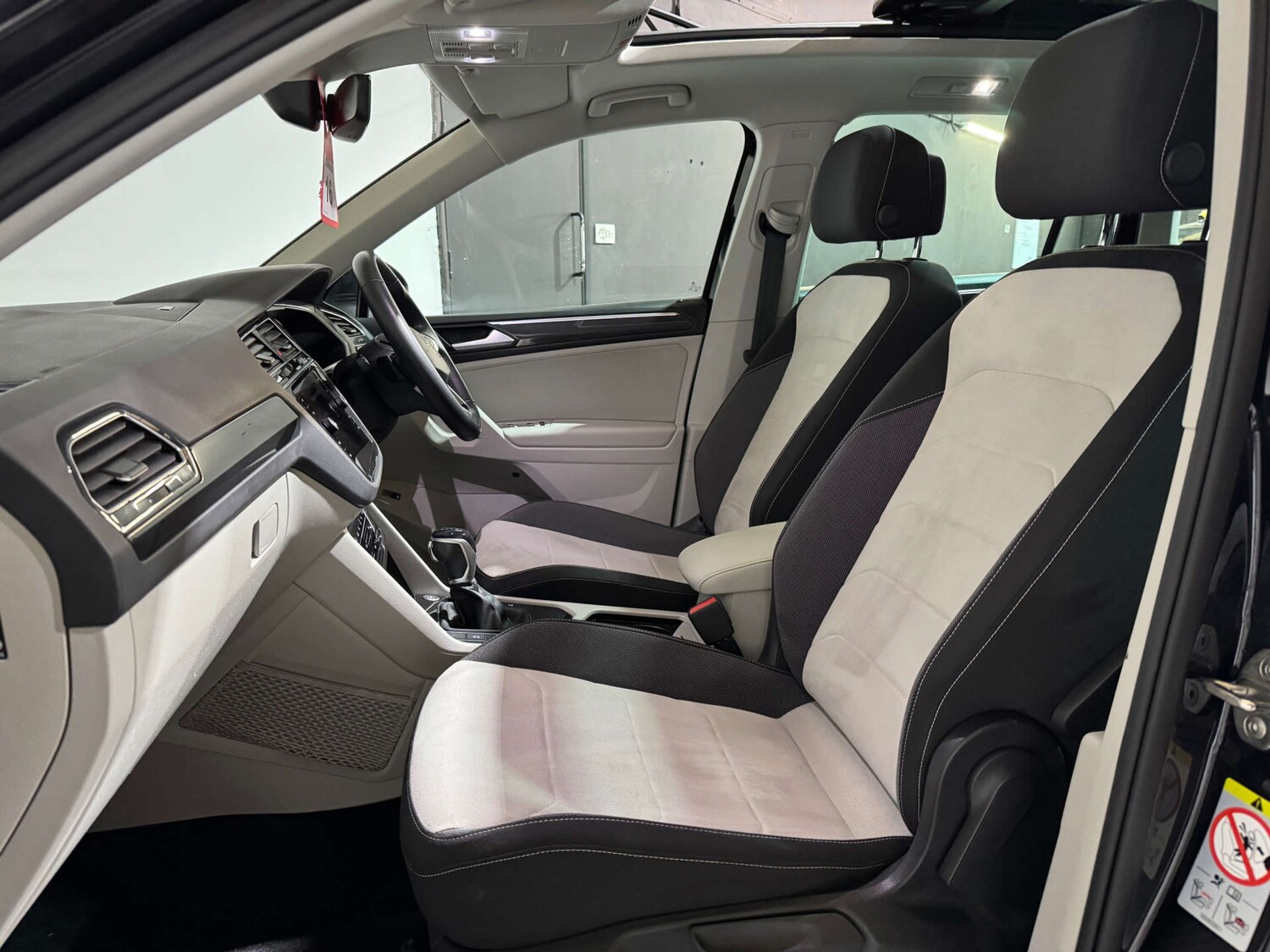 Used Volkswagen Tiguan 2021 for sale - 76278073: Photo 13