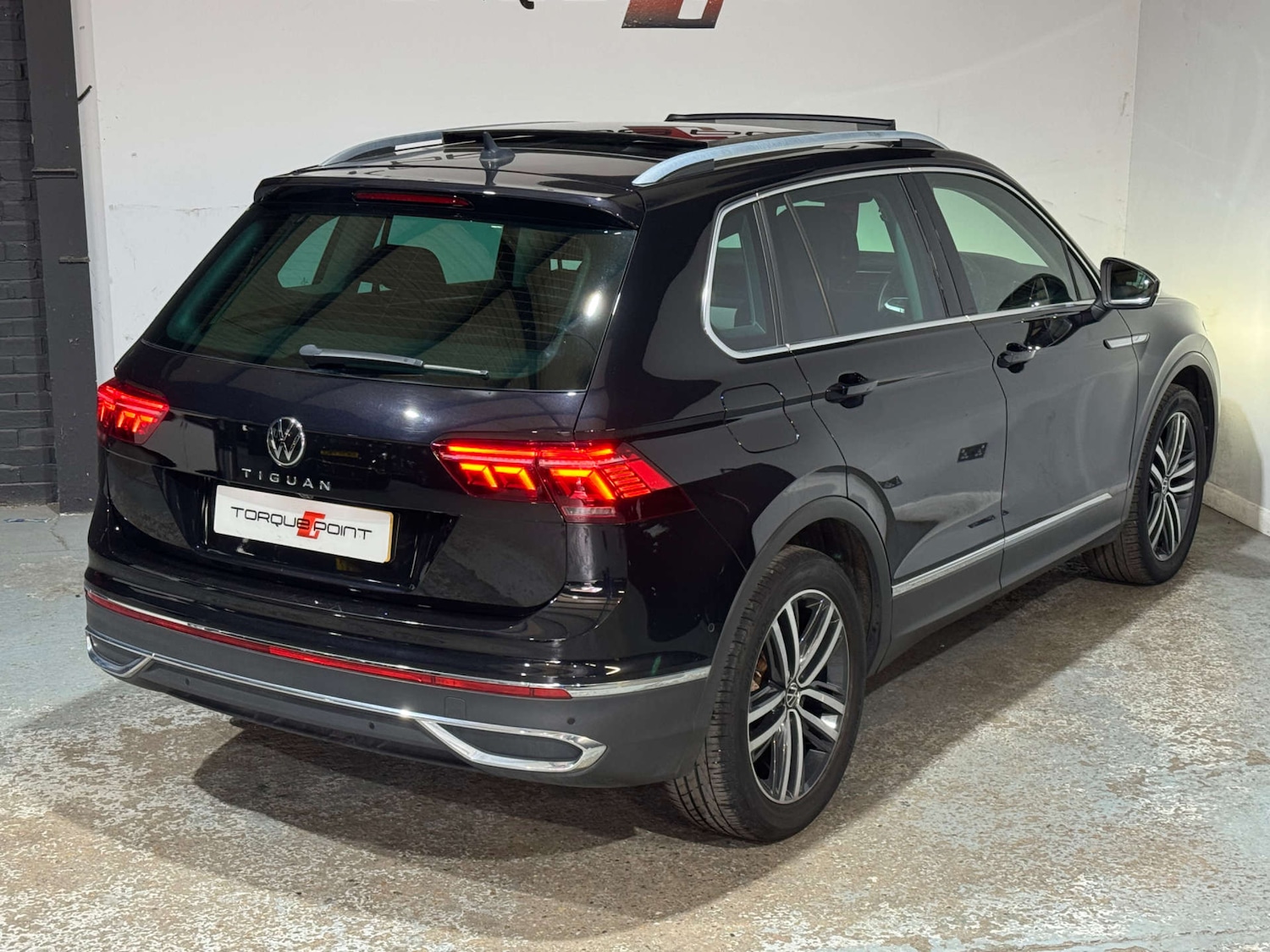 Used Volkswagen Tiguan 2021 for sale - 76278073: Photo 31