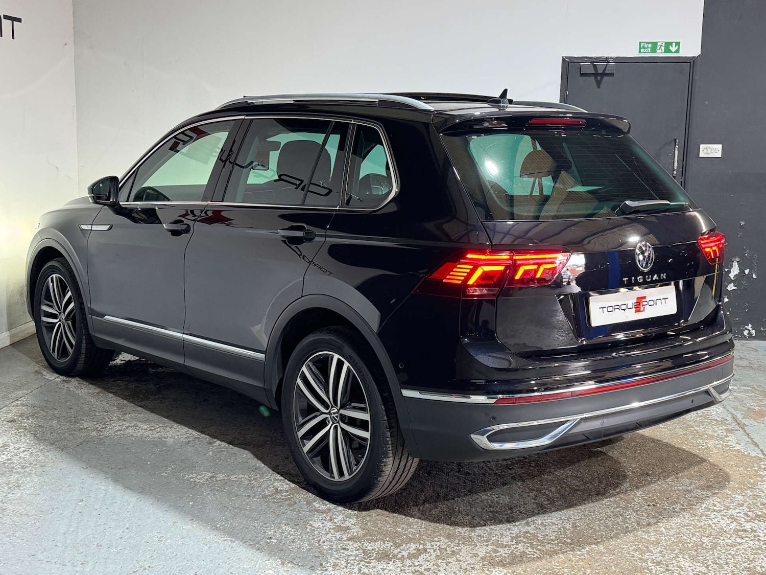 Used Volkswagen Tiguan 2021 for sale - 76278073: Photo 9