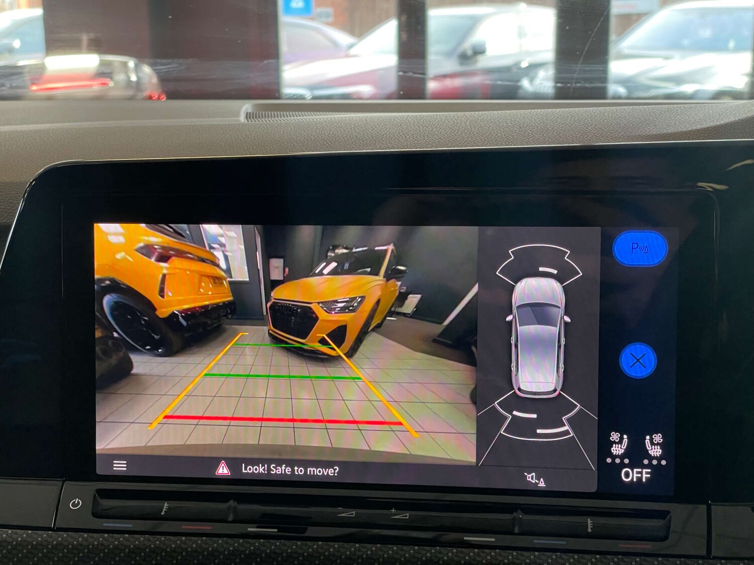 Used Volkswagen Golf 2023 for sale - 78125395: Photo 13