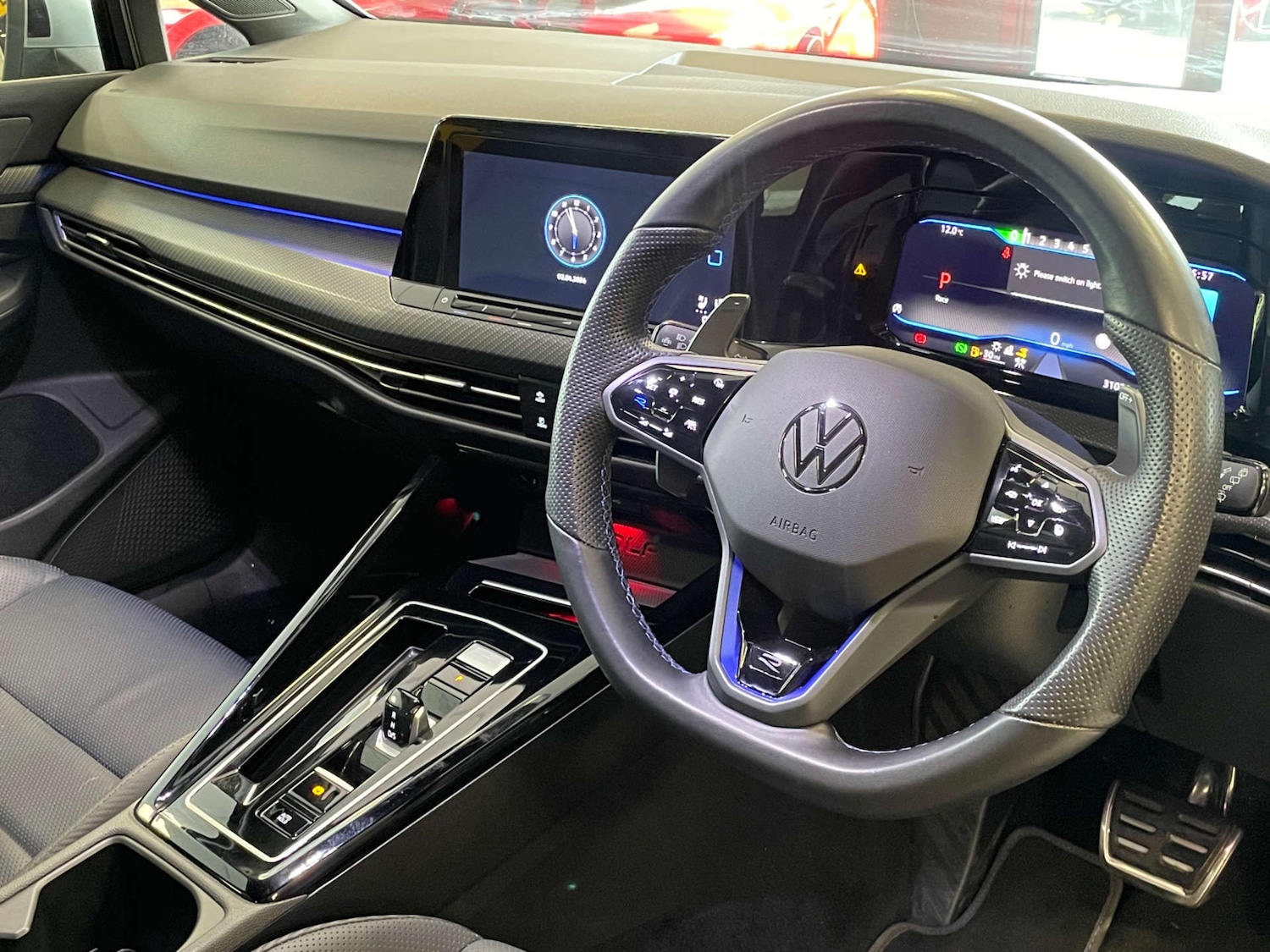 Used Volkswagen Golf 2023 for sale - 78125395: Photo 2