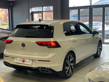 Used Volkswagen Golf 2021 for sale - 78300740: Photo