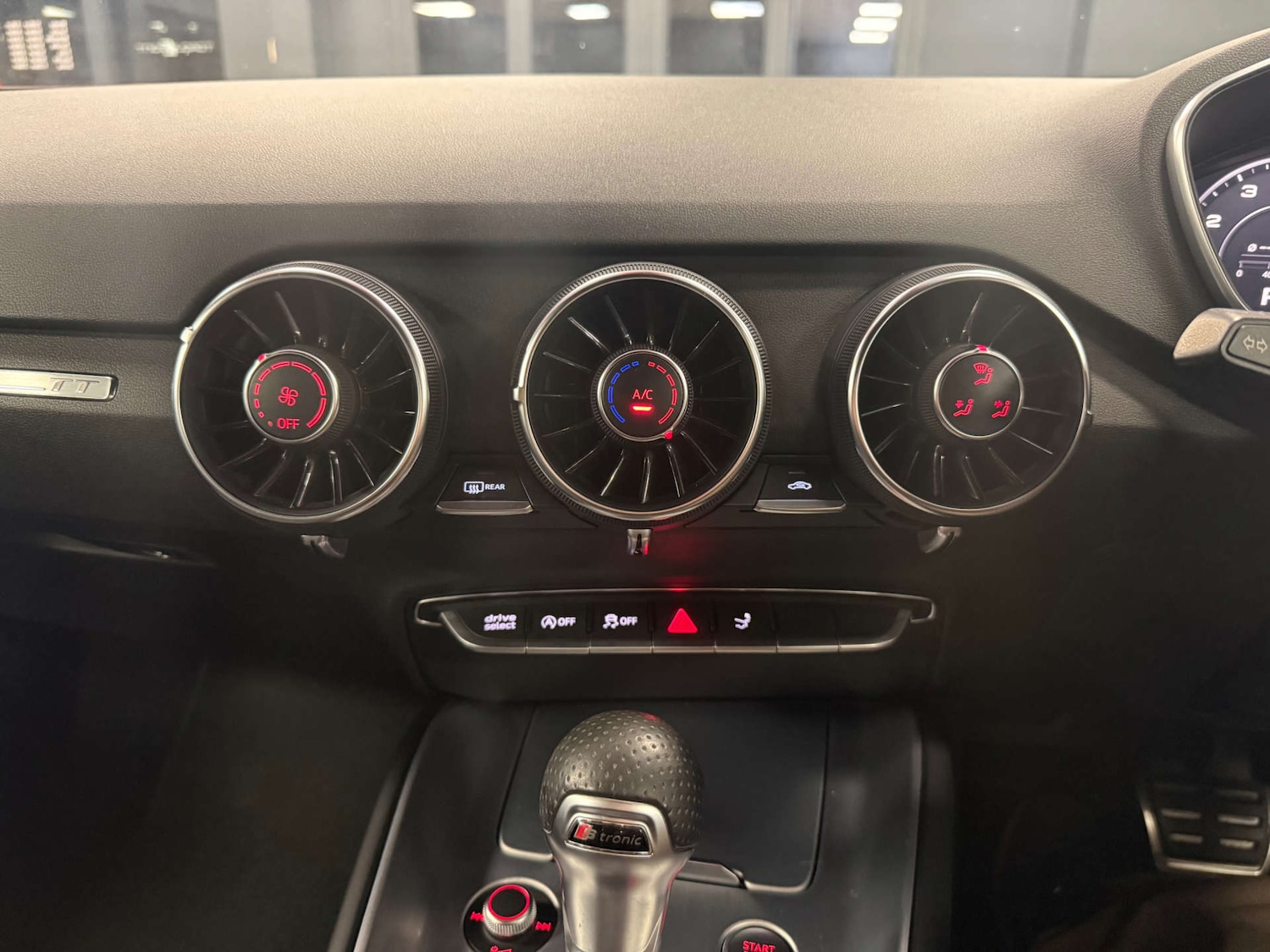 Used Audi TT 2019 for sale - 77667922: Photo 28