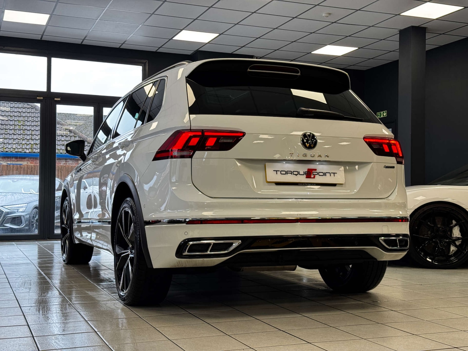 Used Volkswagen Tiguan 2021 for sale - 77470080: Photo 38