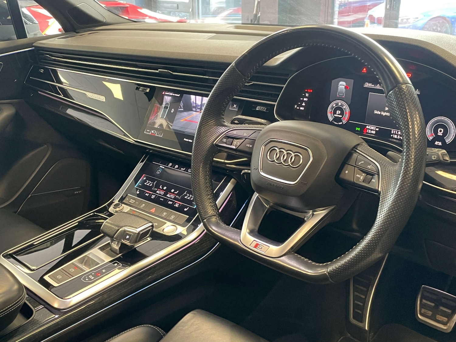 Used Audi Q7 2020 for sale - 78016436: Photo 2