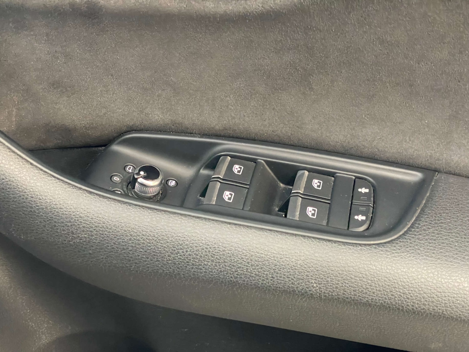 Used Audi Q7 2020 for sale - 78016436: Photo 26