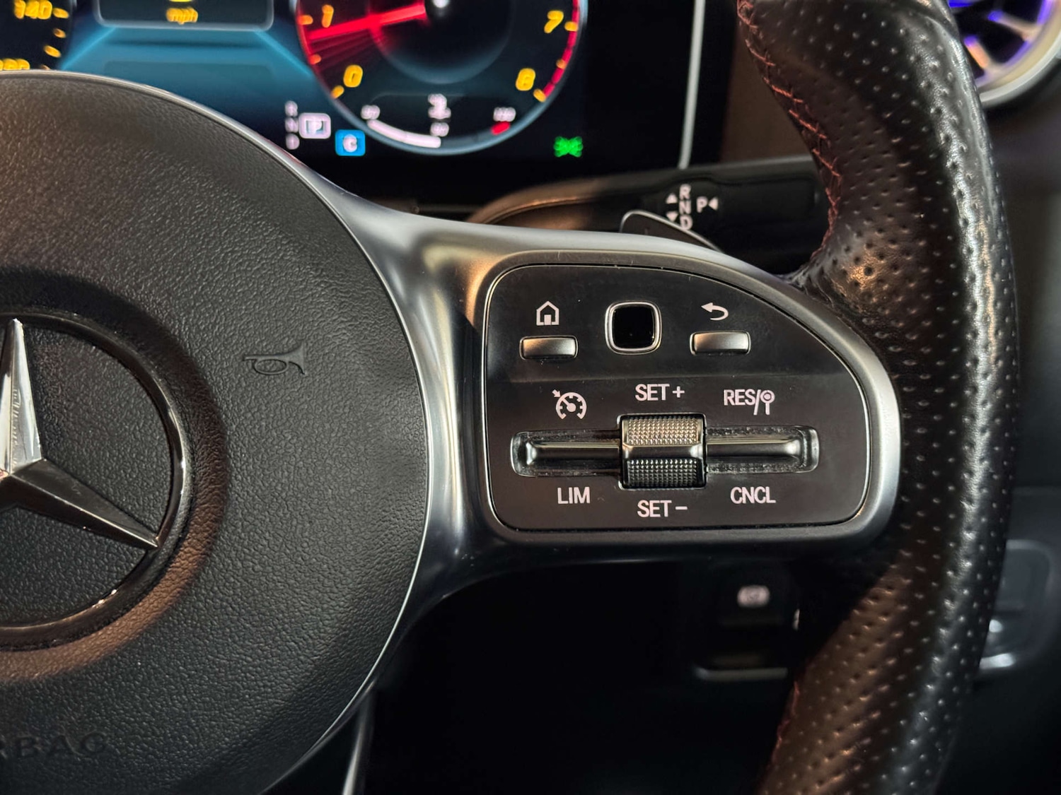 Used Mercedes-Benz GLA 2020 for sale - 76223017: Photo 27