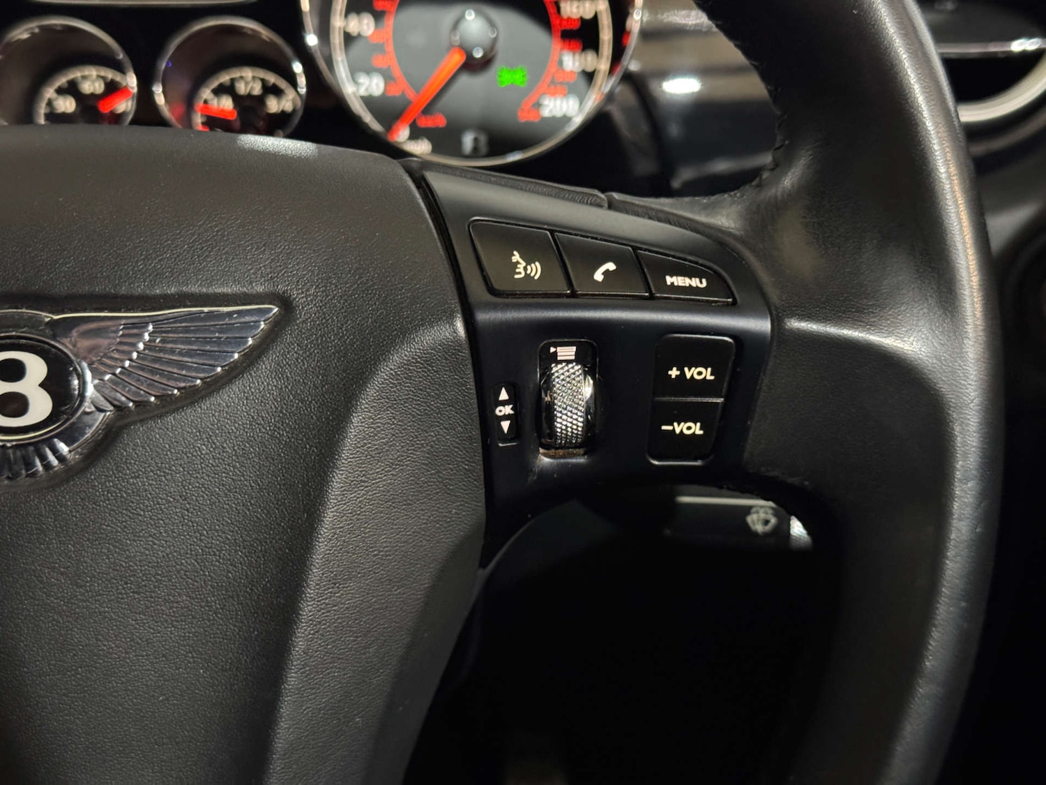 Used Bentley Continental 2010 for sale - 76547275: Photo 18