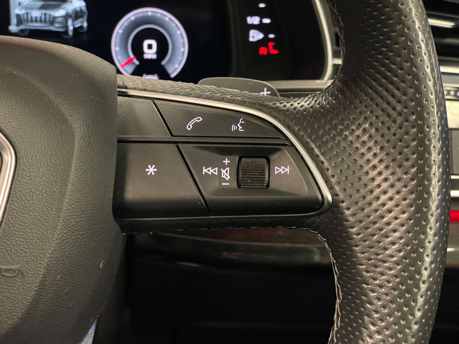 Used Audi Q7 2021 for sale - 77548552: Photo 24