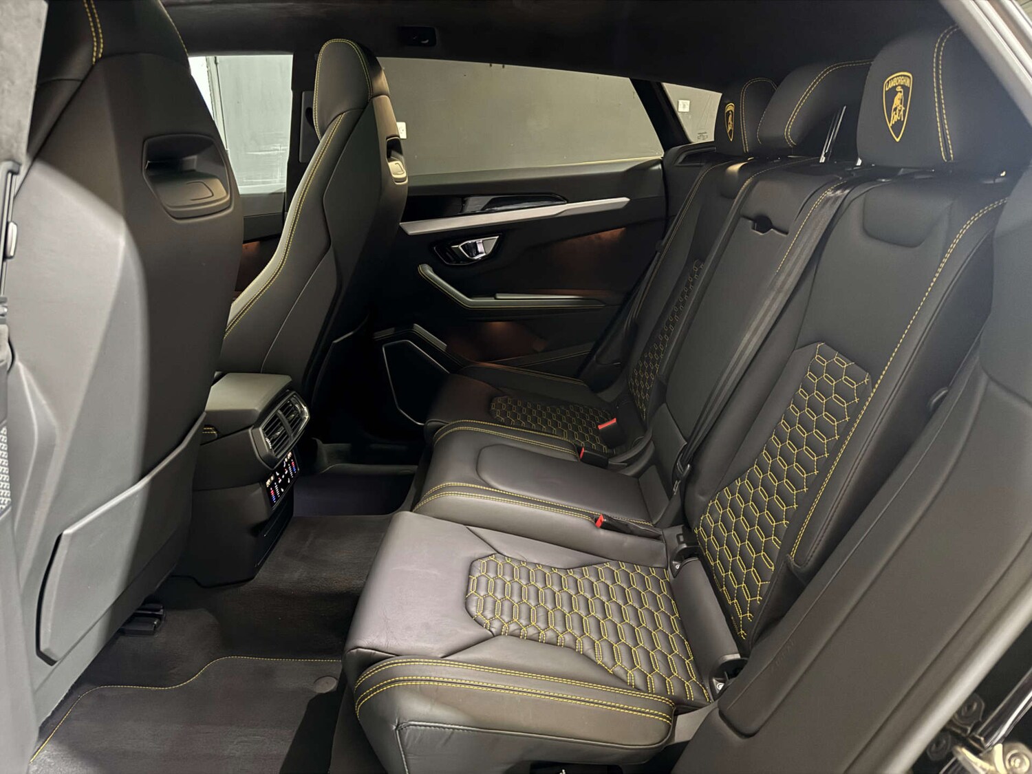 Used Lamborghini Urus 2020 for sale - 76577475: Photo 17